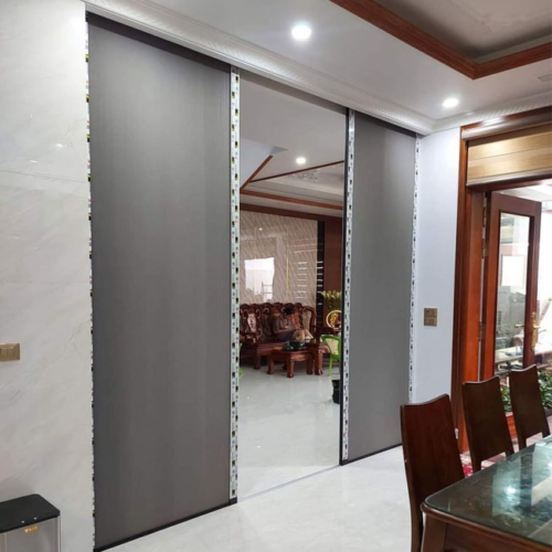 Rèm tổ ong xám ngăn phòng khách và bàn ăn