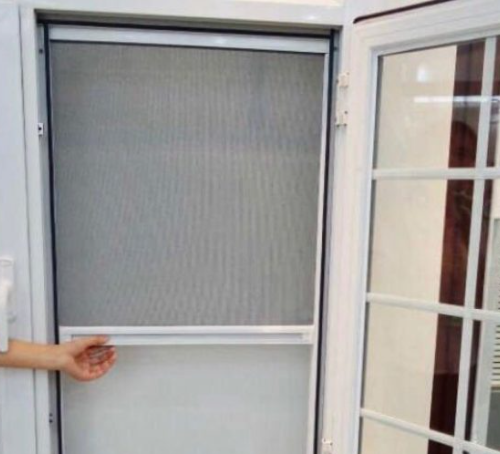 Cửa chống muỗi tự cuốn TC 12